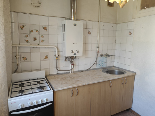 Продам двухкомнатную (2-комн.) квартиру, 20-я линия ул, 50, Ростов-на-Дону г