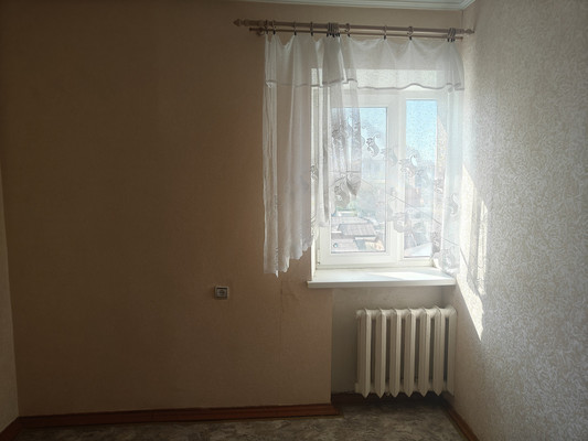 Продам двухкомнатную (2-комн.) квартиру, 20-я линия ул, 50, Ростов-на-Дону г