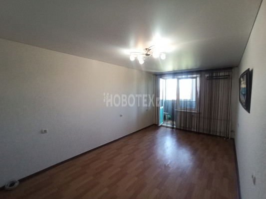 Сдам однокомнатную (1-комн.) квартиру, Октябрьская ул, 37л, Крымск г