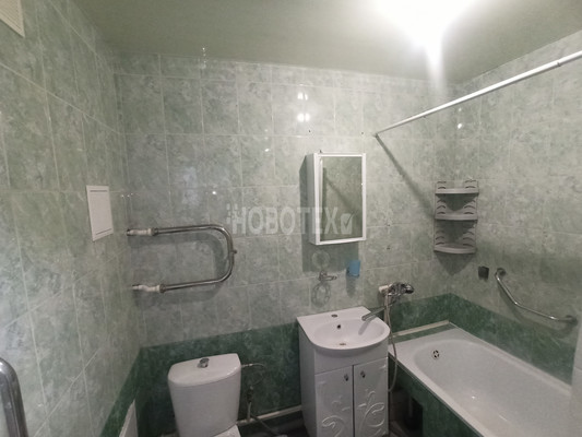 Сдам однокомнатную (1-комн.) квартиру, Октябрьская ул, 37л, Крымск г