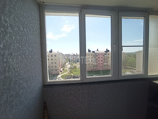 Сдам однокомнатную (1-комн.) квартиру, Октябрьская ул, 37л, Крымск г