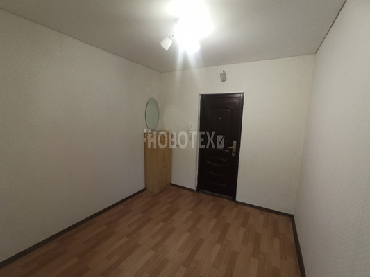 Сдам однокомнатную (1-комн.) квартиру, Октябрьская ул, 37л, Крымск г