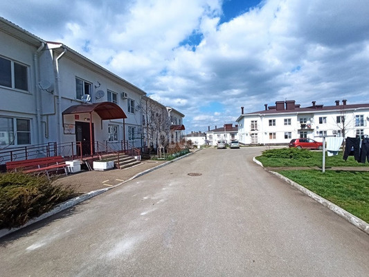 Продам однокомнатную (1-комн.) квартиру, Дивизионный 2-й пер, 1, Крымск г