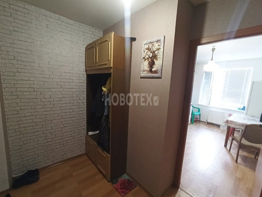 Продам однокомнатную (1-комн.) квартиру, Дивизионный 2-й пер, 1, Крымск г