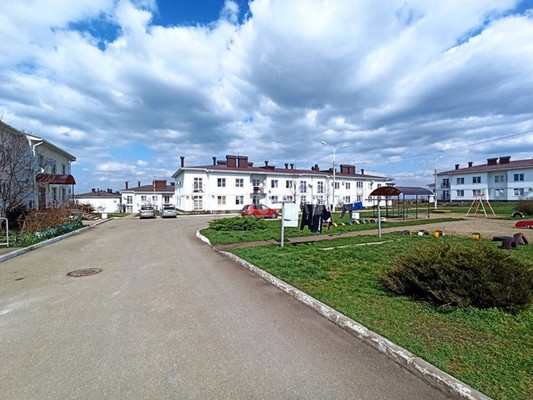 Продам однокомнатную (1-комн.) квартиру, Дивизионный 2-й пер, 1, Крымск г