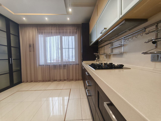 Продам двухкомнатную (2-комн.) квартиру, Сенная ул, 14, Рязань г