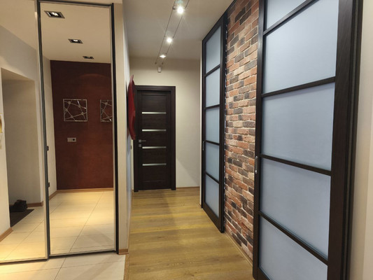 Продам двухкомнатную (2-комн.) квартиру, Сенная ул, 14, Рязань г