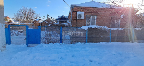 Продам дом, Привокзальная площадь ул, 5А, Каневская ст-ца, 0 км от города