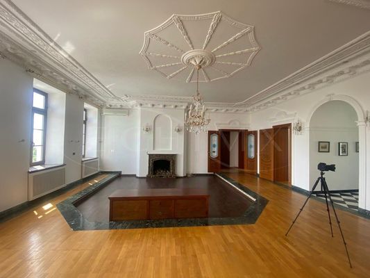 Продам многокомнатную квартиру, Архангельский пер, 9, Москва г