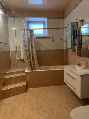 Продам многокомнатную квартиру, Якуба Коласа проезд, 11, Пермь г