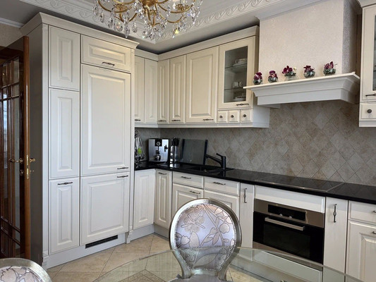 Продам многокомнатную квартиру, Детскосельский б-р, 5А, Пушкин г