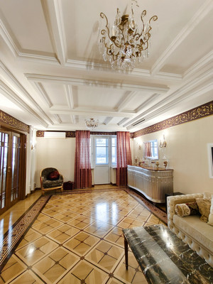 Продам многокомнатную квартиру, Детскосельский б-р, 5А, Пушкин г