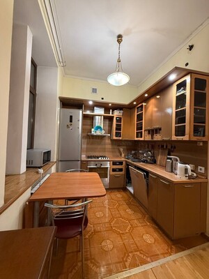 Продам двухкомнатную (2-комн.) квартиру, 1-й Боткинский проезд, 6, Москва г