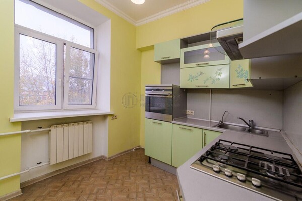 Продам двухкомнатную (2-комн.) квартиру, Зорге ул, 20, Москва г