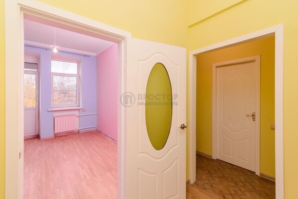 Продам двухкомнатную (2-комн.) квартиру, Зорге ул, 20, Москва г