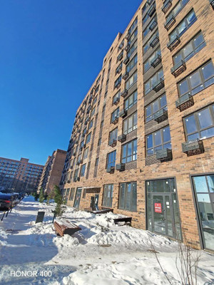 Продам трехкомнатную (3-комн.) квартиру, Васильева К.А. ул, 1к3, Майкоп г