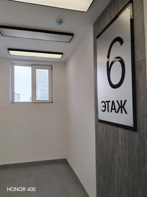 Продам трехкомнатную (3-комн.) квартиру, Васильева К.А. ул, 1к3, Майкоп г