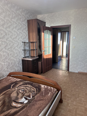 Сдам трехкомнатную (3-комн.) квартиру, Комендантский пр-кт, 40ак1, Санкт-Петербург г