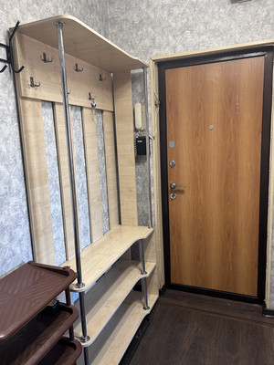 Сдам трехкомнатную (3-комн.) квартиру, Комендантский пр-кт, 40ак1, Санкт-Петербург г