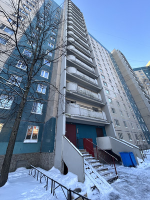 Сдам трехкомнатную (3-комн.) квартиру, Комендантский пр-кт, 40ак1, Санкт-Петербург г