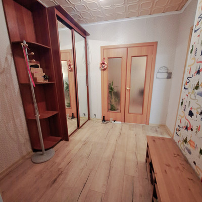 Продам двухкомнатную (2-комн.) квартиру, Бадаева ул, 11А, Санкт-Петербург г