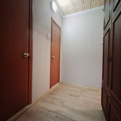 Продам двухкомнатную (2-комн.) квартиру, Бадаева ул, 11А, Санкт-Петербург г