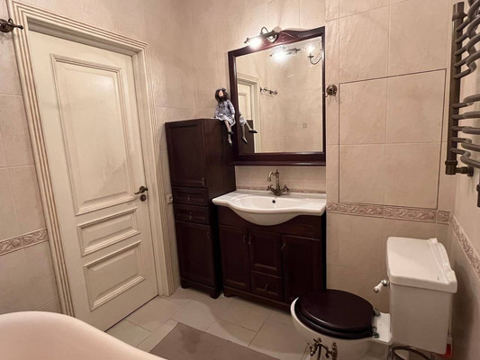 Продам трехкомнатную (3-комн.) квартиру, Комитетская (Юбилейный мкр) ул, 7, Королев г