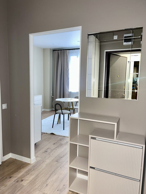 Продам трехкомнатную (3-комн.) квартиру, Лесной пр-кт, 37к1, Санкт-Петербург г