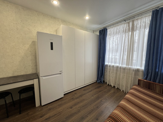 Продам трехкомнатную (3-комн.) квартиру, Лесной пр-кт, 37к1, Санкт-Петербург г