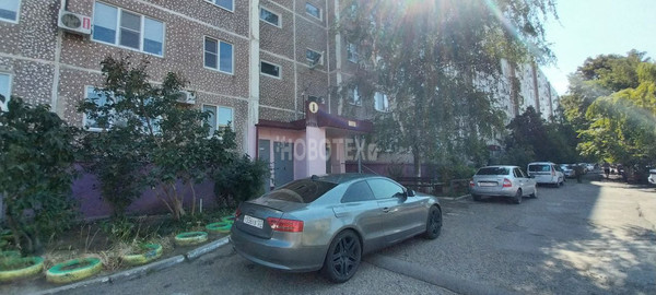 Продам трехкомнатную (3-комн.) квартиру, Гоголя ул, 196, Кропоткин г