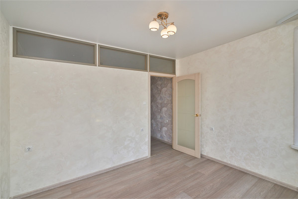 Продам двухкомнатную (2-комн.) квартиру, Муравьева ул, 2/3, Иркутск г