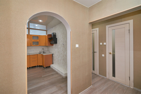 Продам двухкомнатную (2-комн.) квартиру, Муравьева ул, 2/3, Иркутск г