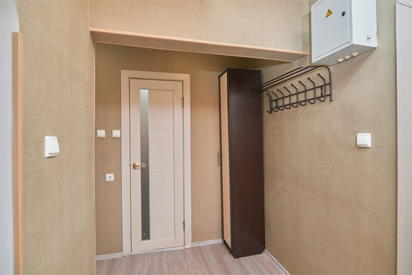 Продам двухкомнатную (2-комн.) квартиру, Муравьева ул, 2/3, Иркутск г