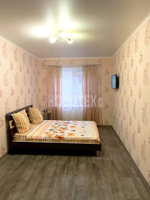 Сдам однокомнатную (1-комн.) квартиру, Комарова ул, 22, Крымск г