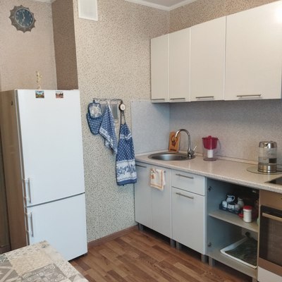 Продам однокомнатную (1-комн.) квартиру, Островского ул, 16, Зеленоградский дп