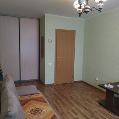 Продам однокомнатную (1-комн.) квартиру, Островского ул, 16, Зеленоградский дп