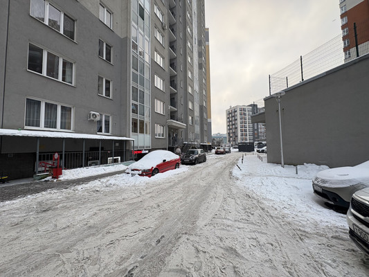 Продам коммерческое помещение 106,7 м2, О.Кошевого ул, 34, Калининград г