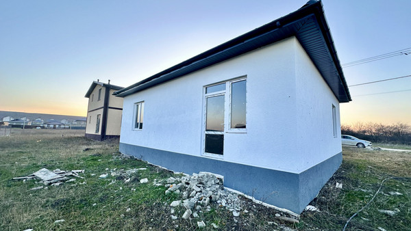 Продам дом, Имени Малоземельца Георгия Никитина ул, 62, Натухаевская ст-ца, 0 км от города