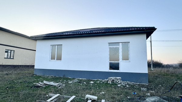 Продам дом, Имени Малоземельца Георгия Никитина ул, 62, Натухаевская ст-ца, 0 км от города