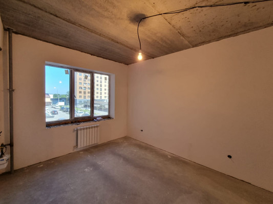 Продам трехкомнатную (3-комн.) квартиру, Шарданова ул, 50к3, Нальчик г