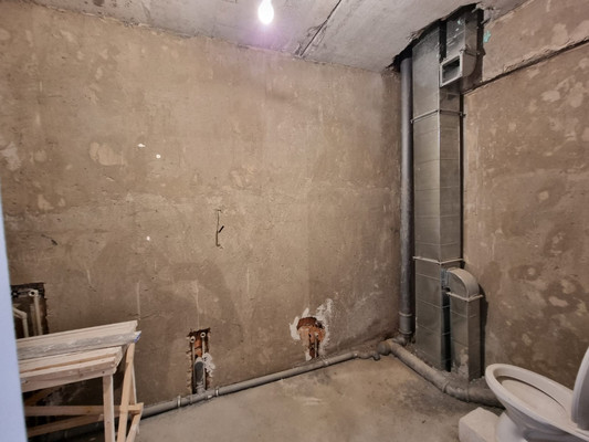 Продам трехкомнатную (3-комн.) квартиру, Шарданова ул, 50к3, Нальчик г