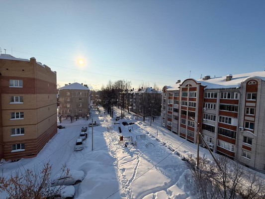 Продам двухкомнатную (2-комн.) квартиру, Машиностроителей ул, 8е, Йошкар-Ола г