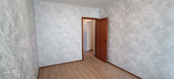 Продам трехкомнатную (3-комн.) квартиру, Видова ул, 167, Новороссийск г