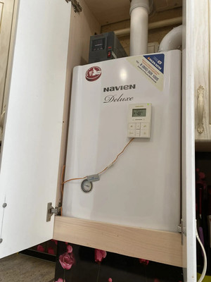 Продам трехкомнатную (3-комн.) квартиру, Ленинградская ул, 123а, Старая Станица ст-ца