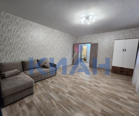 Продам однокомнатную (1-комн.) квартиру, Караульная ул, 39В, Красноярск г