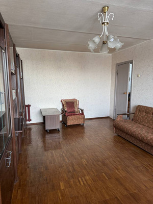 Продам двухкомнатную (2-комн.) квартиру, Октябрьский пр-кт, 19, Подольск г