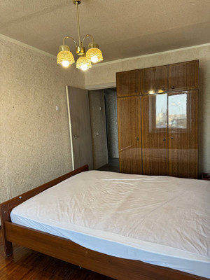 Продам двухкомнатную (2-комн.) квартиру, Октябрьский пр-кт, 19, Подольск г