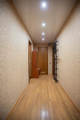 Продам двухкомнатную (2-комн.) квартиру, Ледокольный проезд, 9, Мурманск г