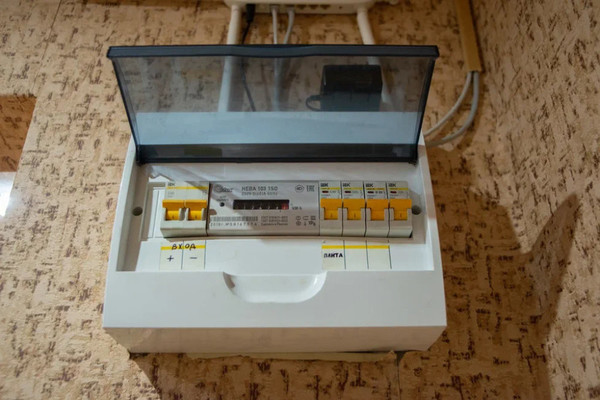 Продам двухкомнатную (2-комн.) квартиру, Ледокольный проезд, 9, Мурманск г