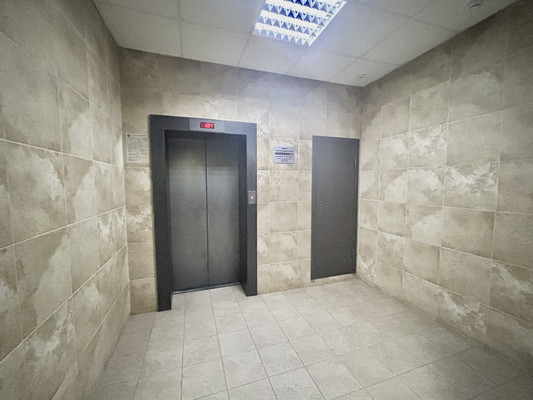 Продам двухкомнатную (2-комн.) квартиру, Одесская ул, 2в, Пенза г